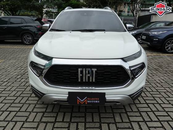 FIAT TORO 2.0 16V TURBO DIESEL RANCH 4WD AT9 FIAT TORO 2.0 16V TURBO DIESEL RANCH 4WD AT9